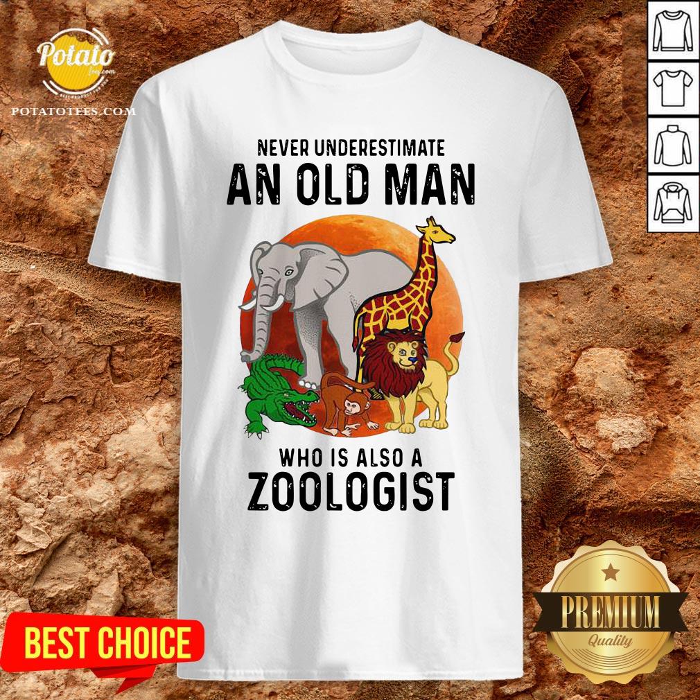 Never Underestimate An Old Man Who Is Also A Zoologist Moon Shirt Never Underestimate An Old Man Who Is Also A Zoologist Moon Shirt