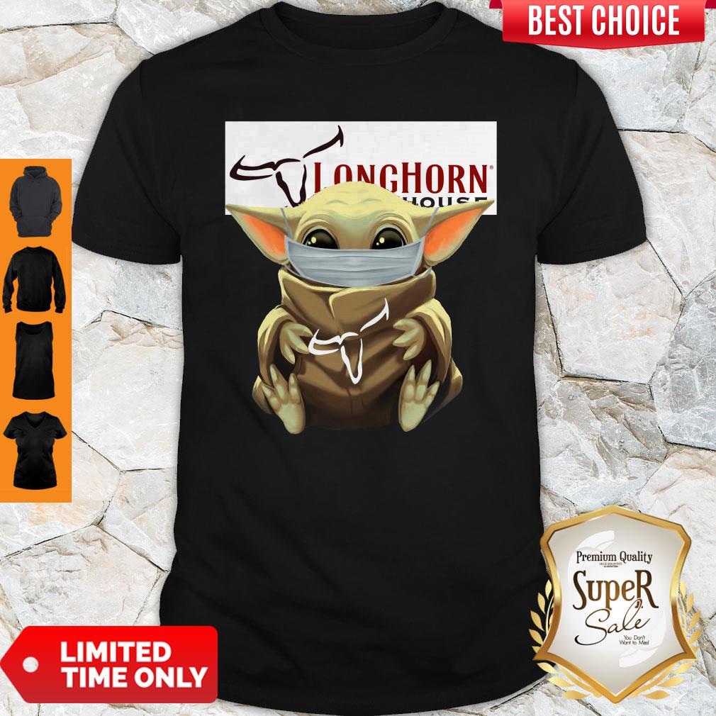 Pretty Baby Yoda Mask Hug Longhorn Steakhouse Shirt Pretty Baby Yoda Mask Hug Longhorn Steakhouse Shirt