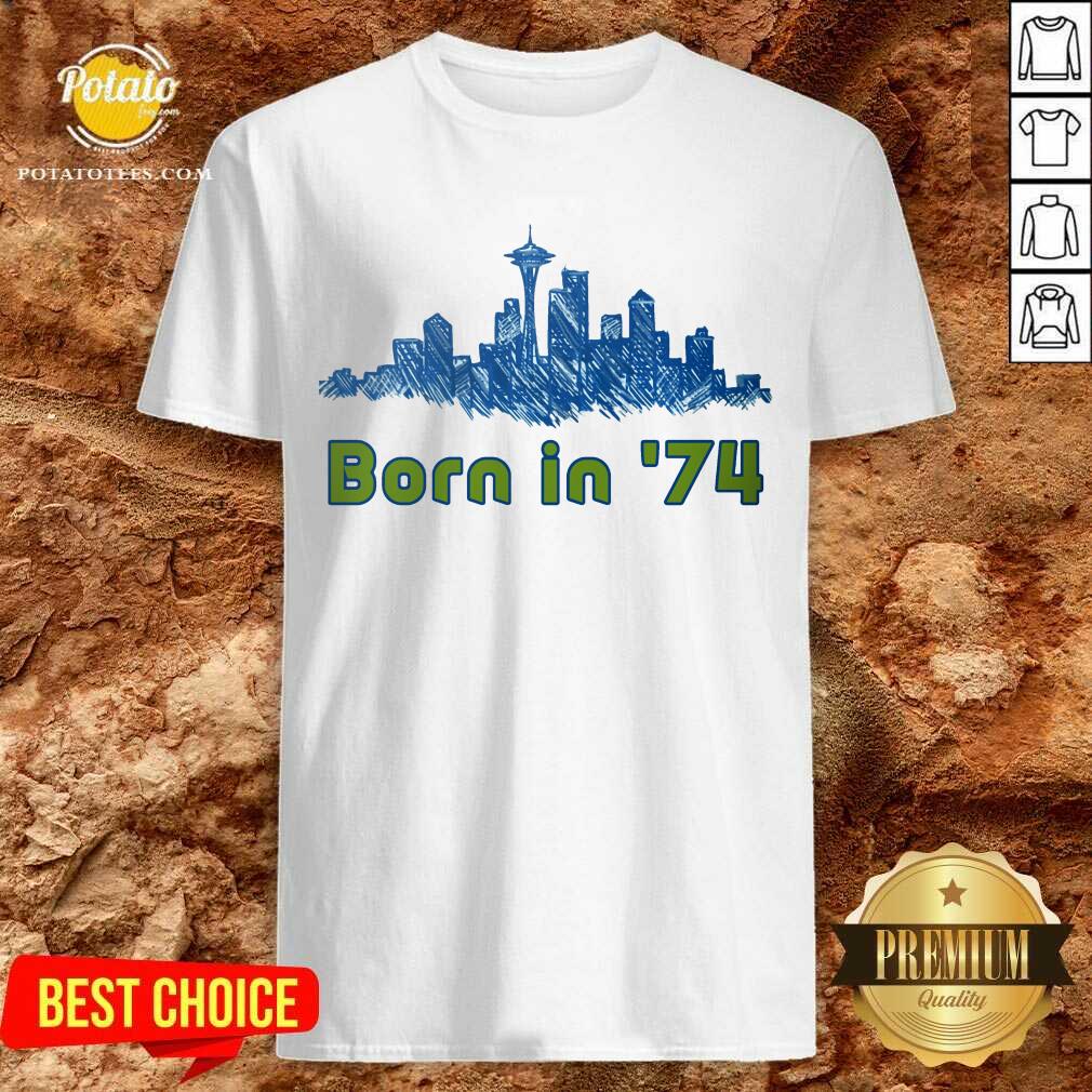 Seattle Sounders Born In 74 Necklace Shirt Seattle Sounders Born In 74 Necklace Shirt