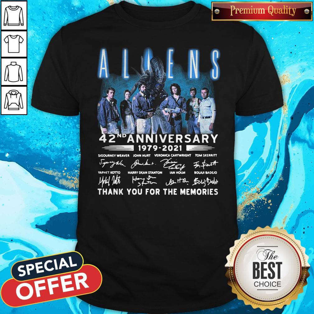 Aliens 42nd Anniversary 1979-2021 Signatures Thank You For The Memories Shirt Aliens 42nd Anniversary 1979-2021 Signatures Thank You For The Memories Shirt