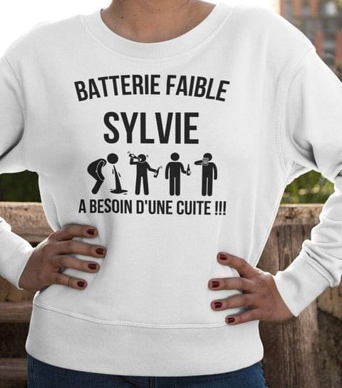 Batterie Faible Sylvie A Besoin D'une Cuite French Quote Man Drinking Shirt Batterie Faible Sylvie A Besoin D'une Cuite French Quote Man Drinking Shirt