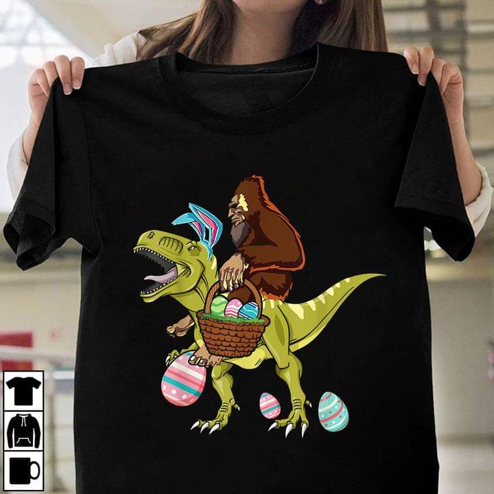 Bigfoot Riding Dinosaur Rabbit Bunny T-Rex Easter Egg Shirt Bigfoot Riding Dinosaur Rabbit Bunny T-Rex Easter Egg Shirt