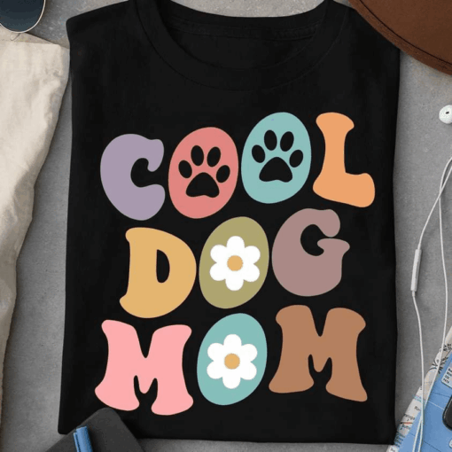 Cute Simple Cool Dog Mom T-Shirt