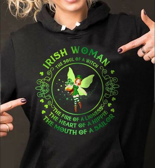 Green Lucky Leaf Fairy Irish Woman The Soul Of A Witch Hoodie
